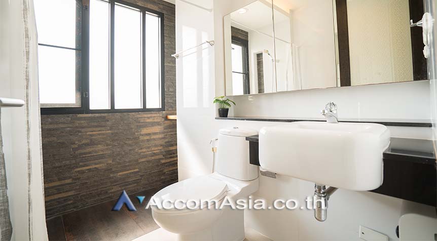 7  3 br Apartment For Rent in Sukhumvit ,Bangkok BTS Ekkamai at Urban space in Bangkok AA28316