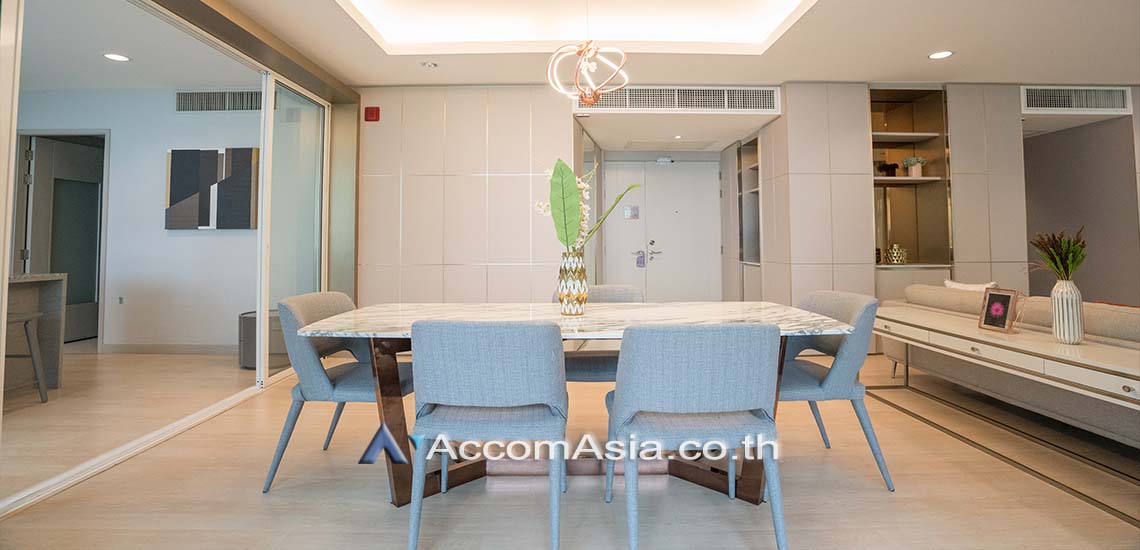 8  3 br Apartment for rent and sale in Ploenchit ,Bangkok BTS Ploenchit at Set on Landscape Court Yard AA28325