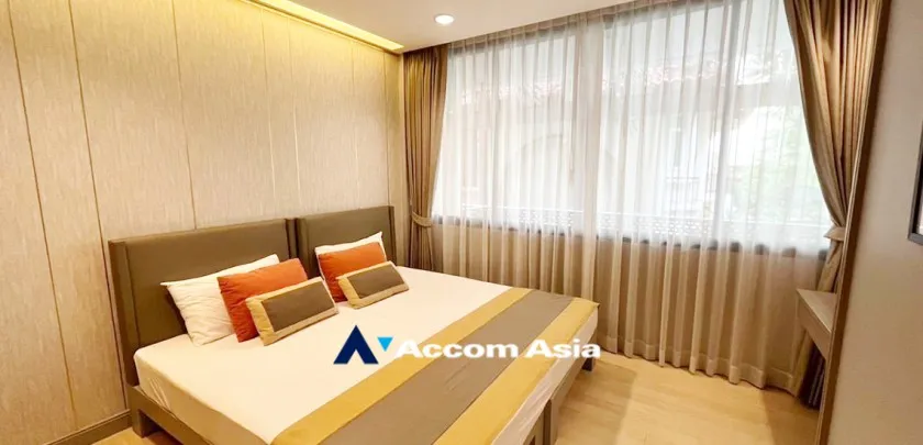 10  3 br Apartment for rent and sale in Ploenchit ,Bangkok BTS Ploenchit at Set on Landscape Court Yard AA28325