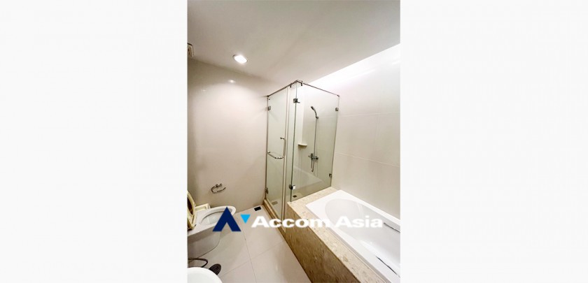 20  3 br Apartment for rent and sale in Ploenchit ,Bangkok BTS Ploenchit at Set on Landscape Court Yard AA28325