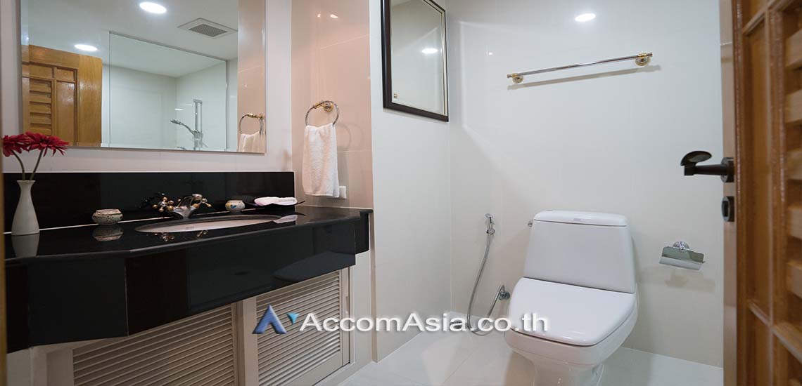 10  2 br Apartment for rent and sale in Sukhumvit ,Bangkok BTS Phrom Phong at Classic Style - High Standard Apartment in a Prime Location AA28336