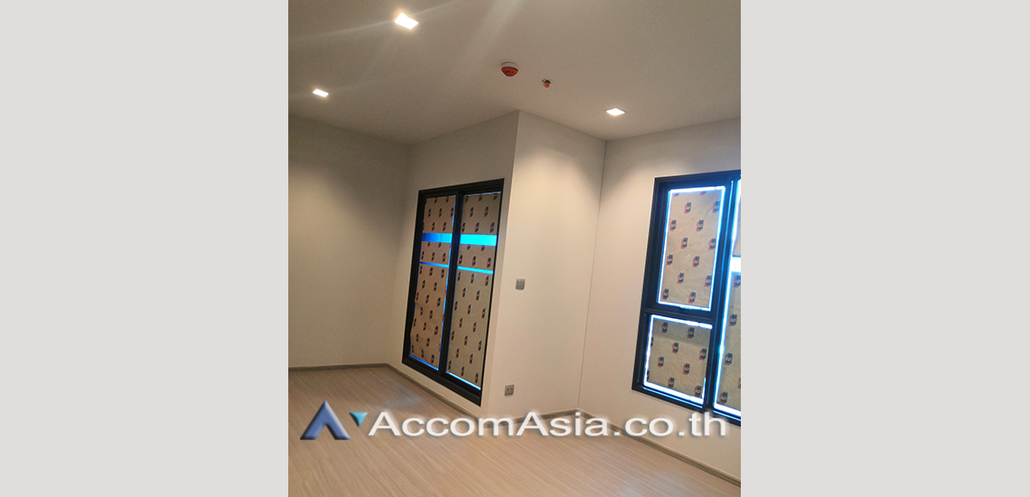 4  1 br Condominium For Sale in Phaholyothin ,Bangkok MRT Rama 9 at LIFE Asoke-Rama 9 AA28358