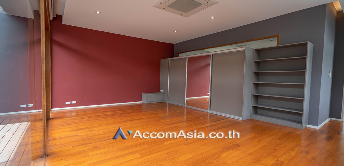 19  5 br House For Rent in Pattanakarn ,Bangkok BTS On Nut at Panya Pattanakarn Village AA28363