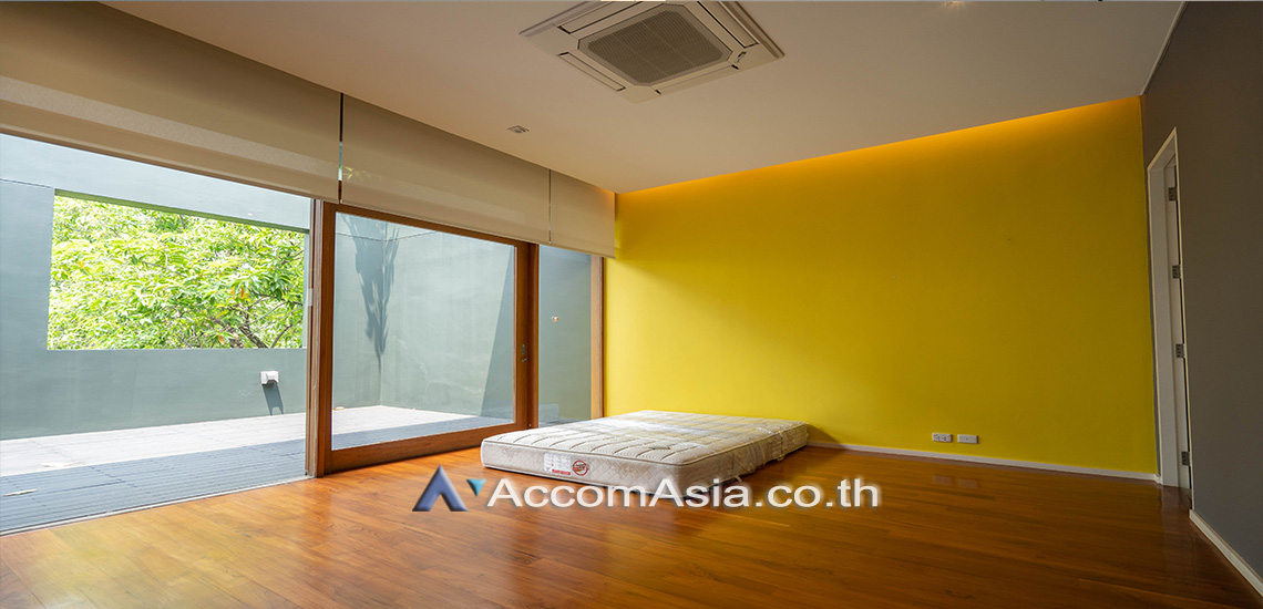 22  5 br House For Rent in Pattanakarn ,Bangkok BTS On Nut at Panya Pattanakarn Village AA28363