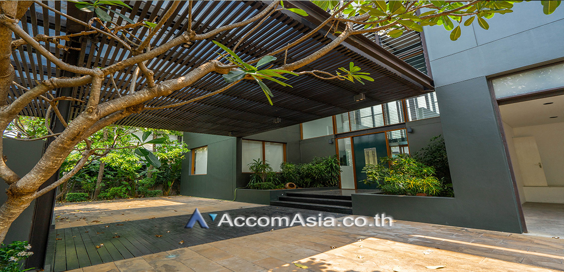 6  5 br House For Rent in Pattanakarn ,Bangkok BTS On Nut at Panya Pattanakarn Village AA28363