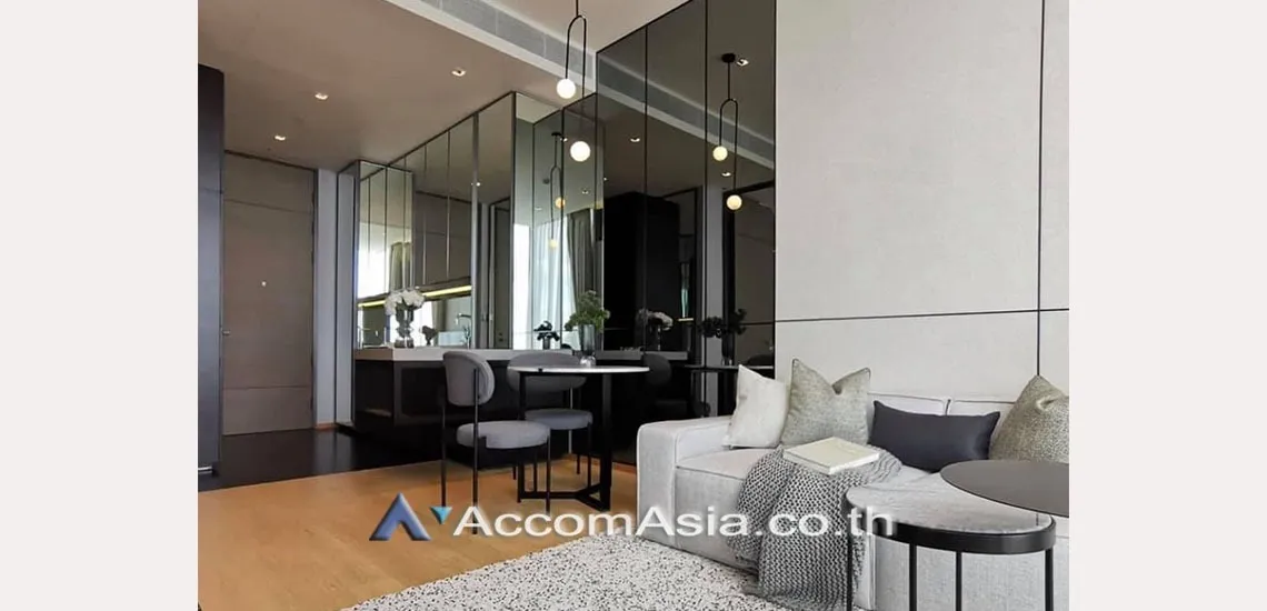 8  1 br Condominium for rent and sale in Ploenchit ,Bangkok BTS Chitlom at 28 Chidlom AA28372