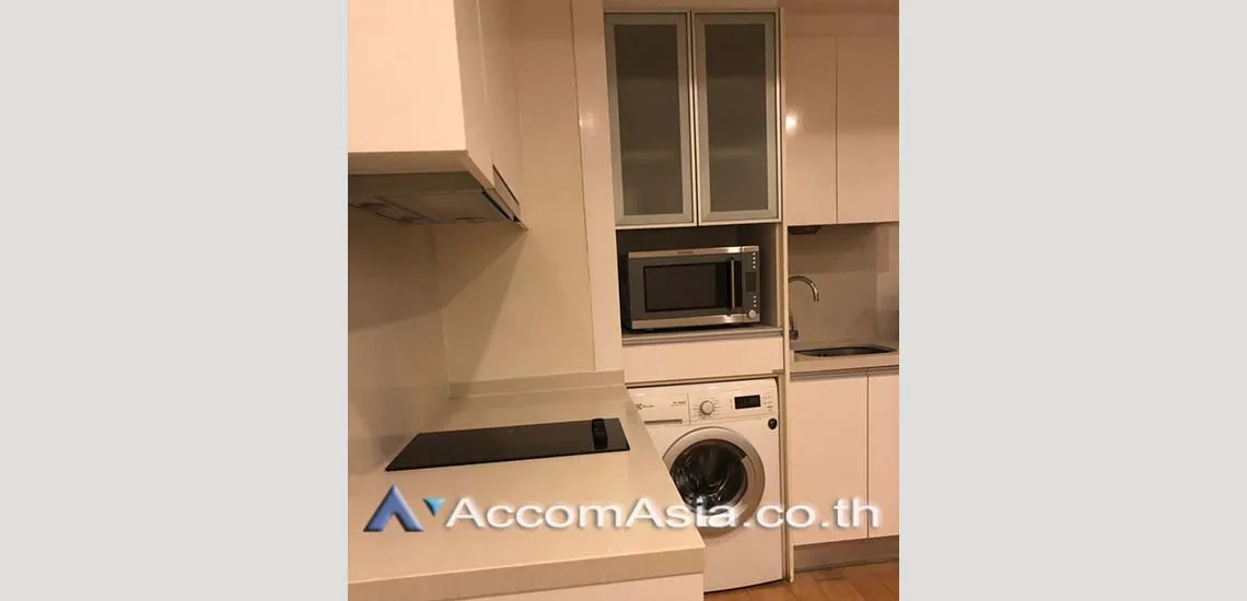 4  1 br Condominium For Sale in Silom ,Bangkok BTS Chong Nonsi at Collezio Sathorn Pipat AA28409