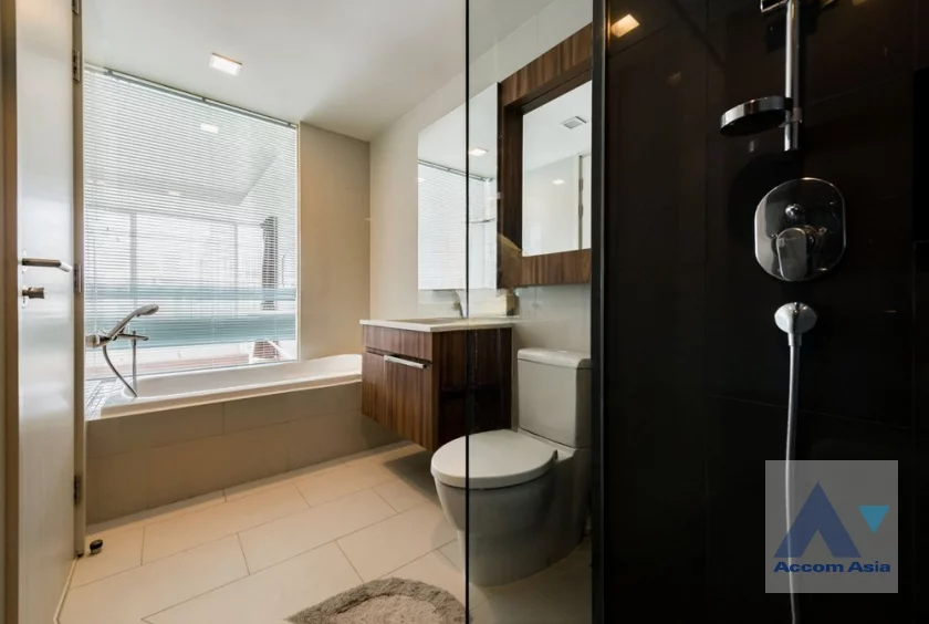 9  2 br Condominium for rent and sale in Sukhumvit ,Bangkok BTS Phrom Phong at Via 31 AA28410