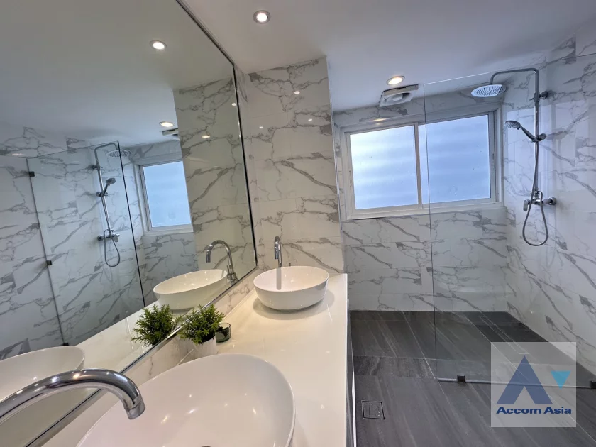 24  4 br Apartment For Rent in Sukhumvit ,Bangkok BTS Thong Lo at Homely Delightful Place AA28453