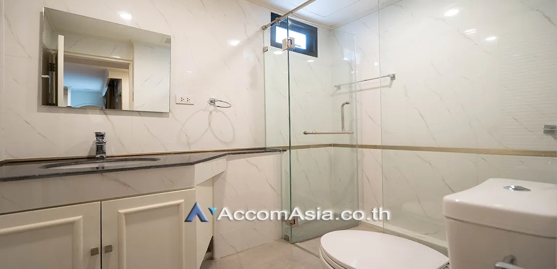 unit 1 Bedroom  Apartment For Rent in Sukhumvit, Bangkok  near BTS Phrom Phong (AA28456)