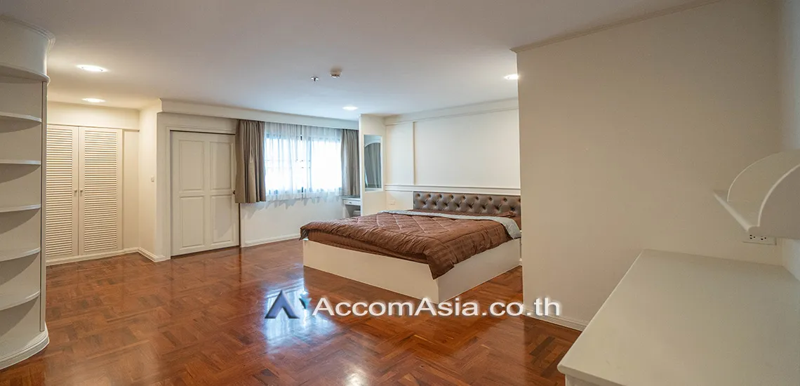  1  1 br Apartment For Rent in Sukhumvit ,Bangkok BTS Phrom Phong at Low-rise apartment, Walk 400m to BTS AA28456