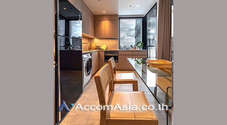7  2 br Condominium For Sale in Silom ,Bangkok BTS Surasak at The Lofts Silom AA29195
