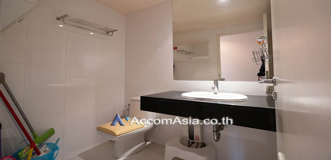 8  2 br Condominium For Rent in Sukhumvit ,Bangkok BTS Asok at Urbana Sukhumvit 15 24376