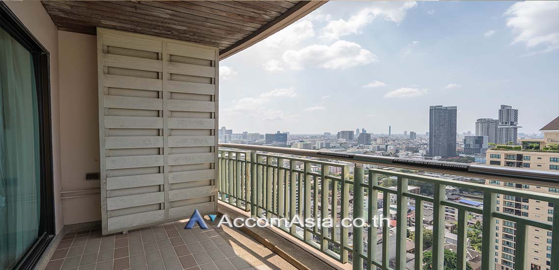 4  1 br Apartment for rent and sale in Sathorn ,Bangkok BTS Sala Daeng - BTS Chong Nonsi at High rise - Luxury Furnishing AA29405