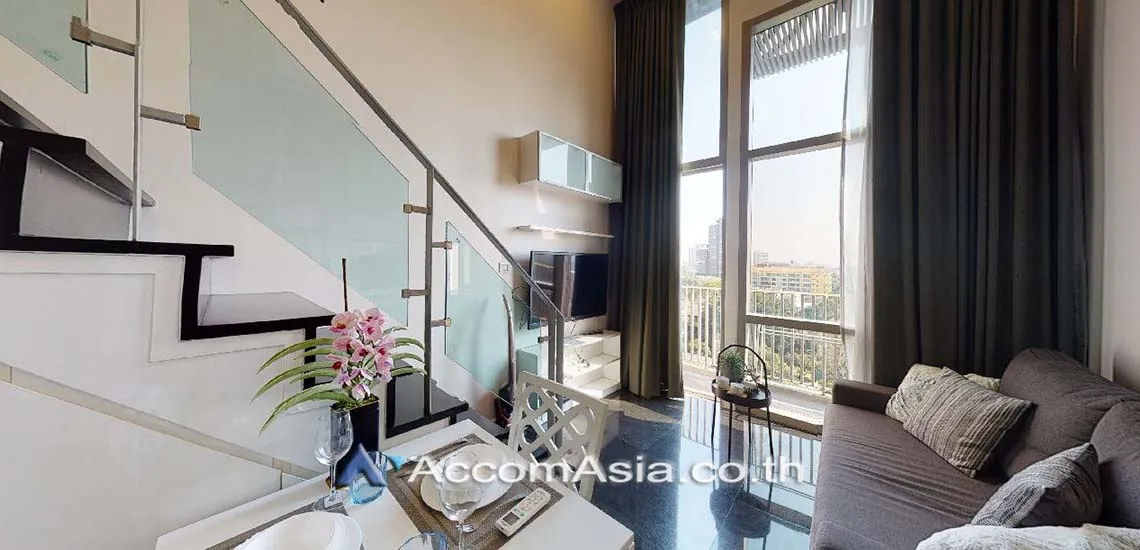 Duplex Condo, Pet friendly |  Ideo Morph Condominium Condominium  1 Bedroom for Rent BTS Thong Lo in Sukhumvit Bangkok