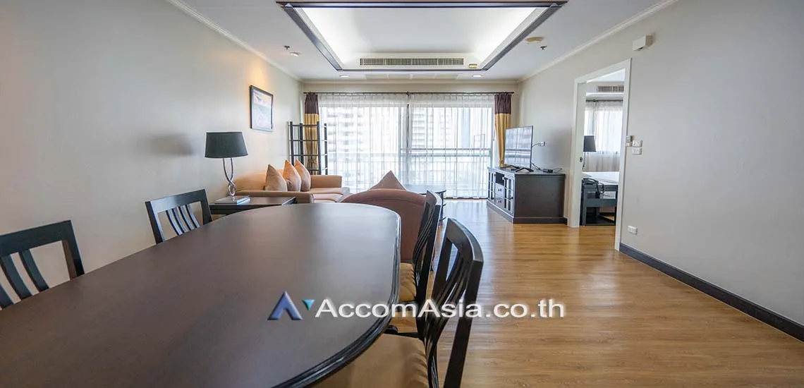 unit 2 Bedrooms  Apartment For Rent in Sukhumvit, Bangkok  near BTS Phrom Phong (AA29433)