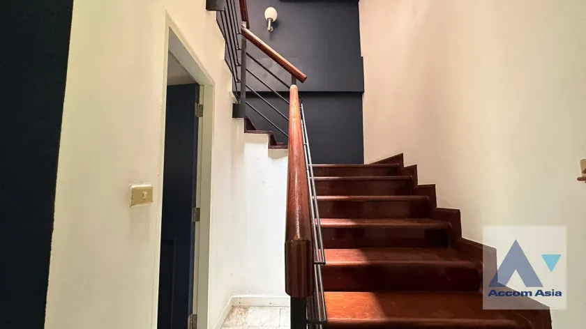 7  4 br House For Rent in Sukhumvit ,Bangkok BTS Ekkamai at The Noble Ekkamai 22  AA29446