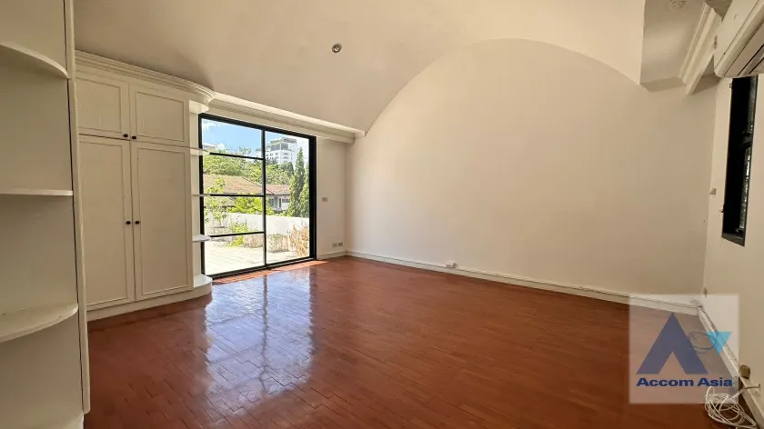 20  4 br House For Rent in Sukhumvit ,Bangkok BTS Ekkamai at The Noble Ekkamai 22  AA29446