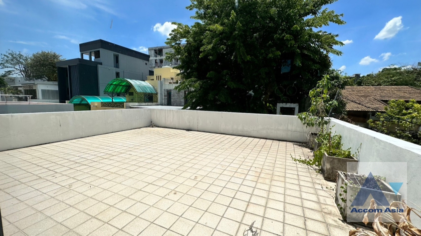 30  4 br House For Rent in Sukhumvit ,Bangkok BTS Ekkamai at The Noble Ekkamai 22  AA29446