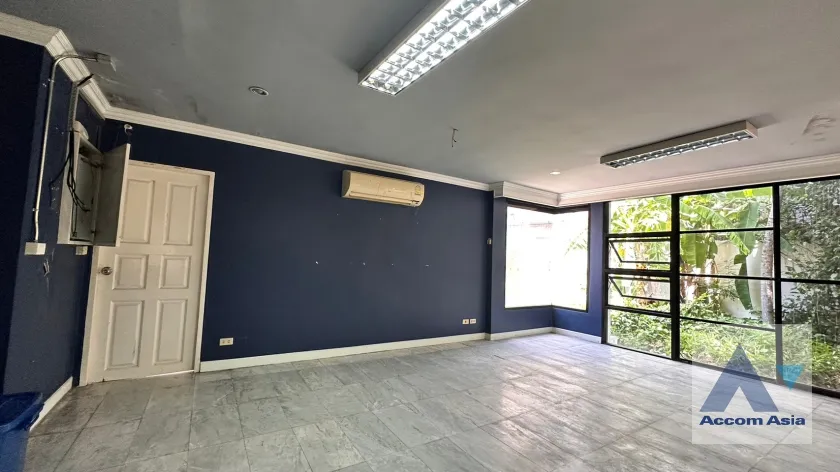 6  4 br House For Rent in Sukhumvit ,Bangkok BTS Ekkamai at The Noble Ekkamai 22  AA29446