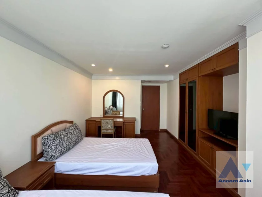 15  2 br Condominium For Rent in Sukhumvit ,Bangkok MRT Sukhumvit - BTS Asok at Lake Avenue AA29448
