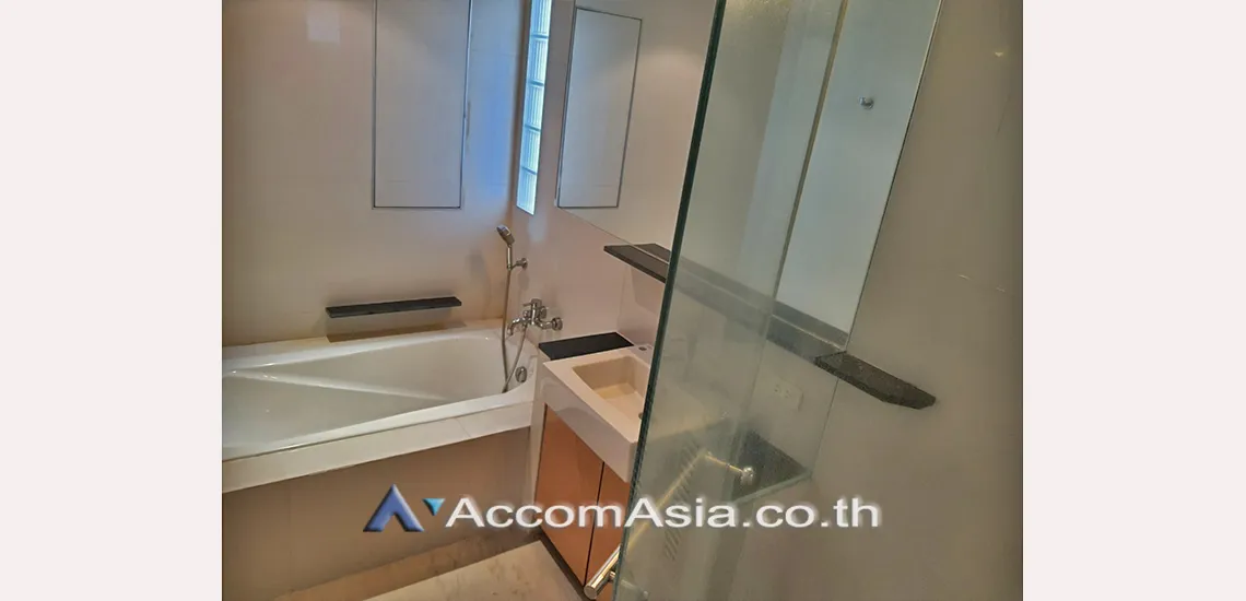 unitPet friendly |  3 Bedrooms  Apartment For Rent in Sukhumvit, Bangkok  near BTS Phrom Phong (AA29455)