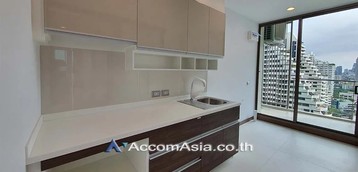 unit 2 Bedrooms  Condominium For Rent in Sukhumvit, Bangkok  near BTS Phrom Phong (AA29467)