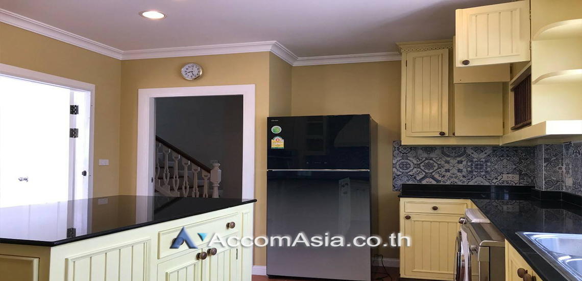 6  3 br House For Rent in Bang Na ,Bangkok BTS Bearing at Fantasia Villa 3  AA29492