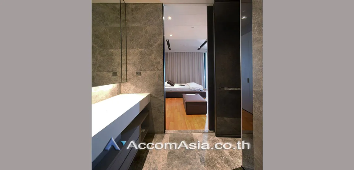 10  1 br Condominium For Rent in Charoen Nakhon ,Bangkok BTS Krung Thon Buri at Banyan Tree Residences Riverside AA29494