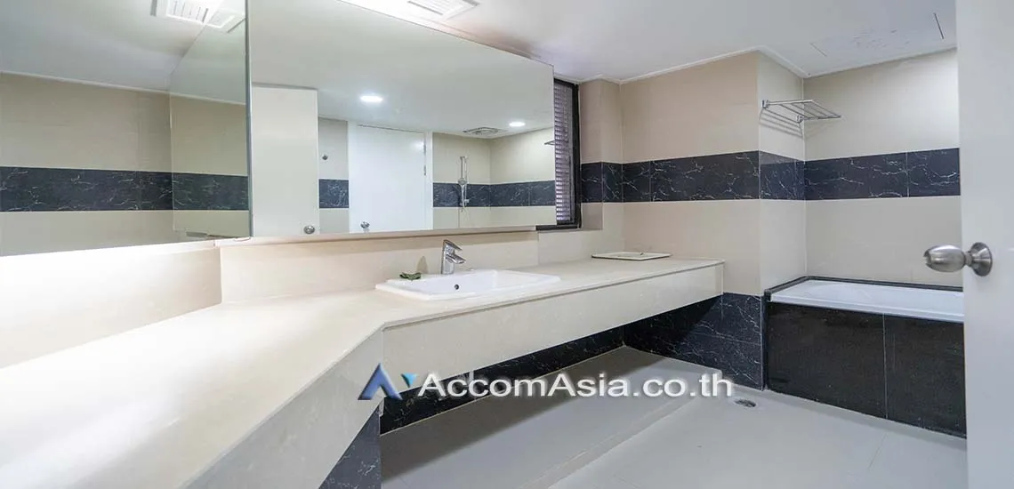 7  2 br Condominium For Rent in Sukhumvit ,Bangkok BTS Phrom Phong at Baan Suanpetch AA29504