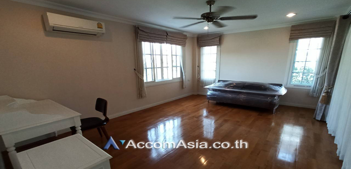 12  3 br House For Rent in Bang Na ,Bangkok BTS Bearing at Fantasia Villa 3  AA29508