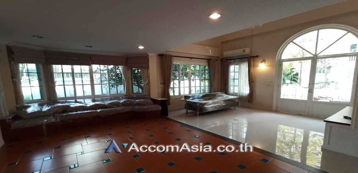 8  3 br House For Rent in Bang Na ,Bangkok BTS Bearing at Fantasia Villa 3  AA29508