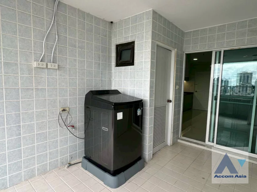 14  3 br Condominium For Rent in Sukhumvit ,Bangkok BTS Thong Lo at Fifty Fifth Tower AA29512