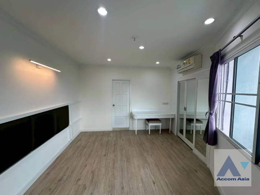 20  3 br Condominium For Rent in Sukhumvit ,Bangkok BTS Thong Lo at Fifty Fifth Tower AA29512