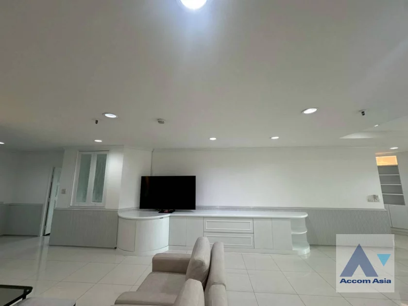 4  3 br Condominium For Rent in Sukhumvit ,Bangkok BTS Thong Lo at Fifty Fifth Tower AA29512
