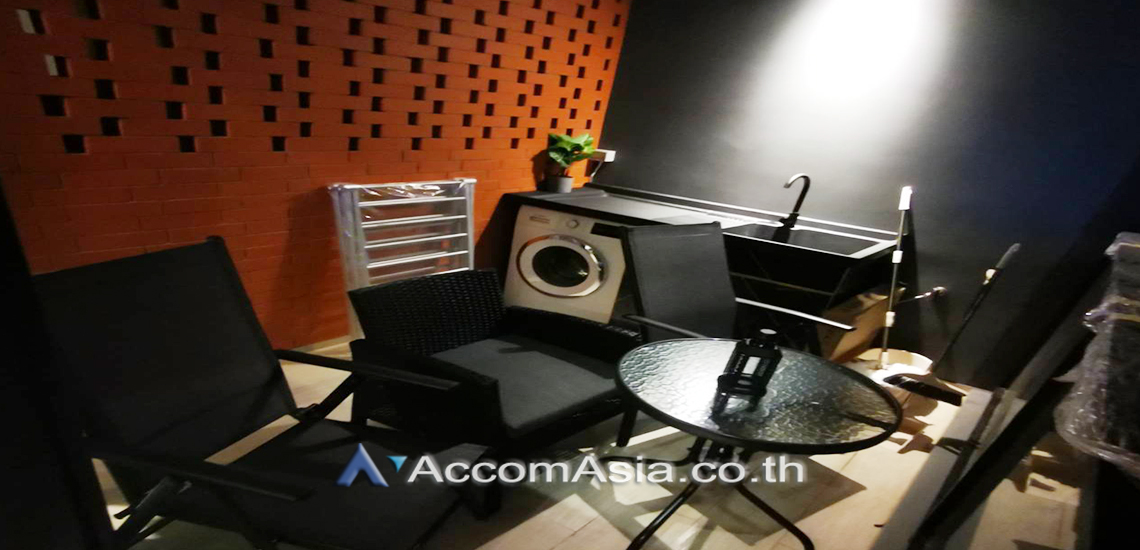 12  2 br Condominium For Rent in Silom ,Bangkok BTS Surasak at The Lofts Silom AA29546