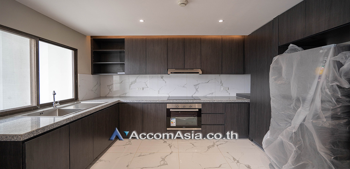 4  3 br Condominium For Rent in Sukhumvit ,Bangkok BTS Phrom Phong at Regent On The Park 1 AA29619