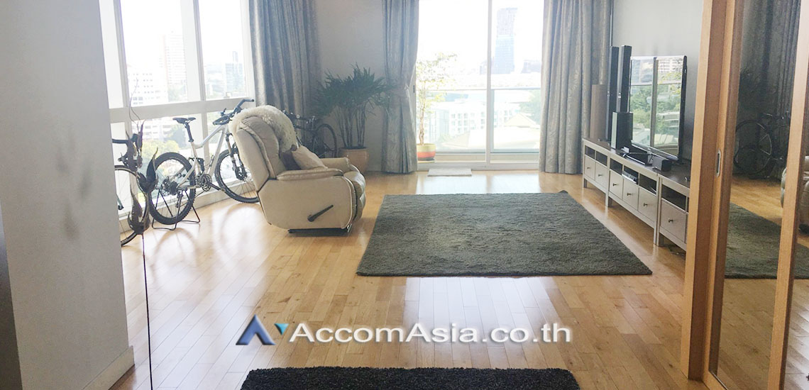 unit 3 Bedrooms  Condominium For Rent in Sukhumvit, Bangkok  near MRT Sukhumvit - BTS Asok (AA29661)