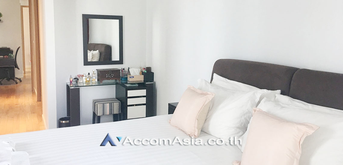 unit 3 Bedrooms  Condominium For Rent in Sukhumvit, Bangkok  near MRT Sukhumvit - BTS Asok (AA29661)