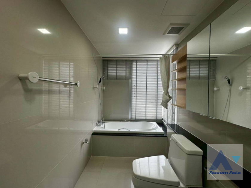 30  3 br Condominium for rent and sale in Sukhumvit ,Bangkok BTS Ekkamai at Nusasiri Grand Condo AA29665