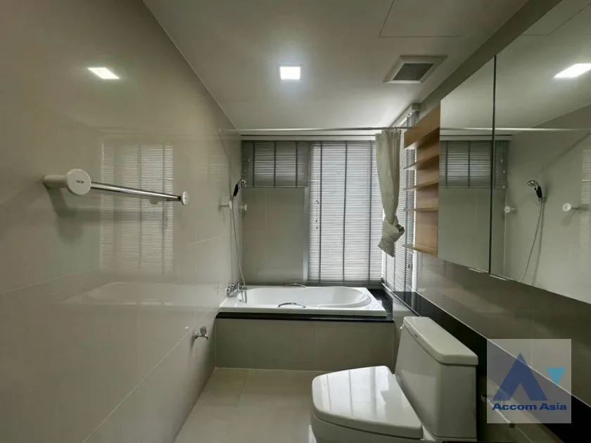 30  3 br Condominium for rent and sale in Sukhumvit ,Bangkok BTS Ekkamai at Nusasiri Grand Condo AA29665