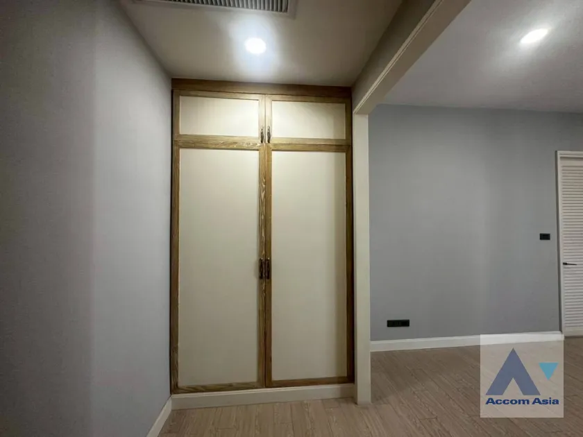 25  3 br Condominium for rent and sale in Sukhumvit ,Bangkok BTS Ekkamai at Nusasiri Grand Condo AA29665