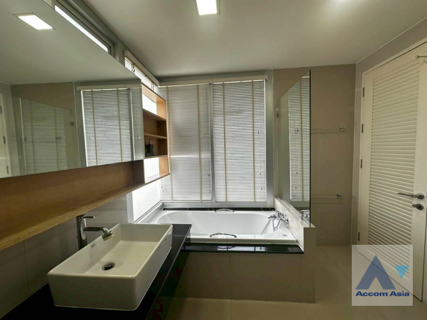 28  3 br Condominium for rent and sale in Sukhumvit ,Bangkok BTS Ekkamai at Nusasiri Grand Condo AA29665