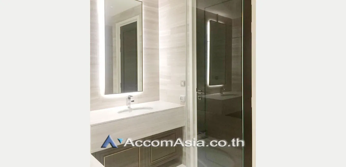 8  1 br Condominium For Sale in Sukhumvit ,Bangkok BTS Phrom Phong at The Diplomat 39 AA29673