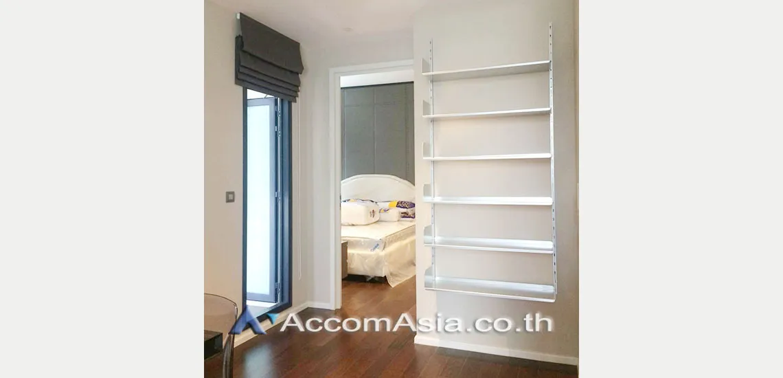 The Diplomat 39 Condominium  1 Bedroom for Sale BTS Phrom Phong in Sukhumvit Bangkok