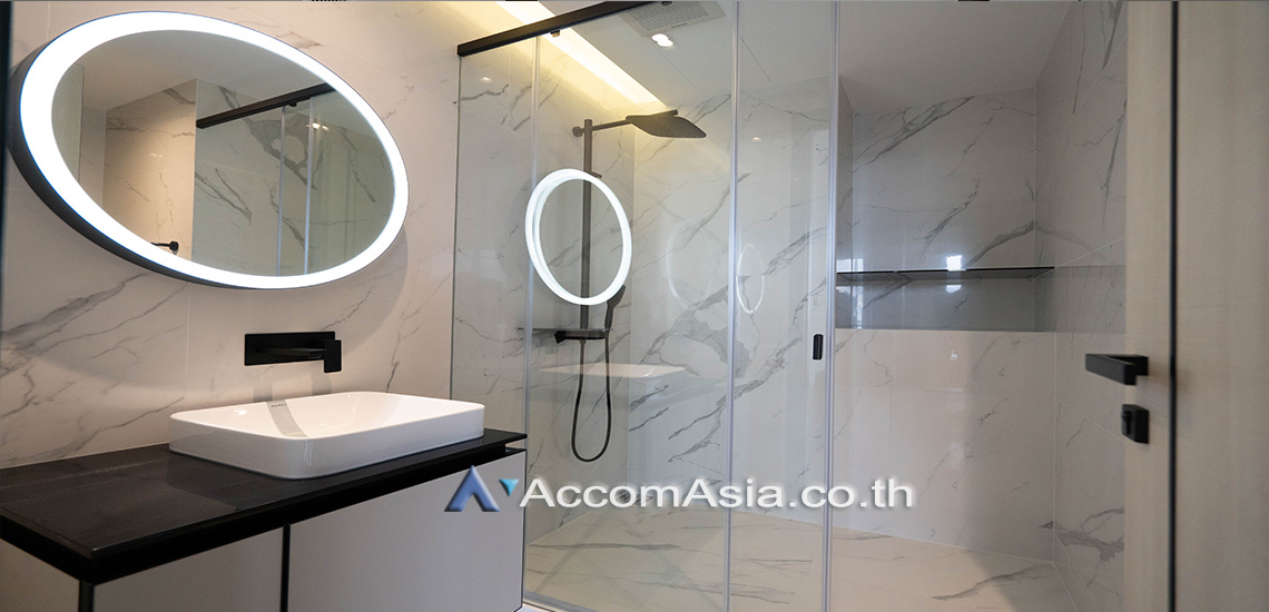 12  4 br Condominium For Rent in Phaholyothin ,Bangkok BTS Phaya Thai at The Room Phayathai   AA29724