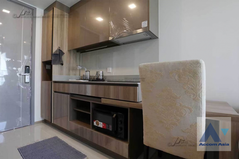 5  1 br Condominium for rent and sale in Sukhumvit ,Bangkok BTS Ekkamai at Taka Haus AA29767