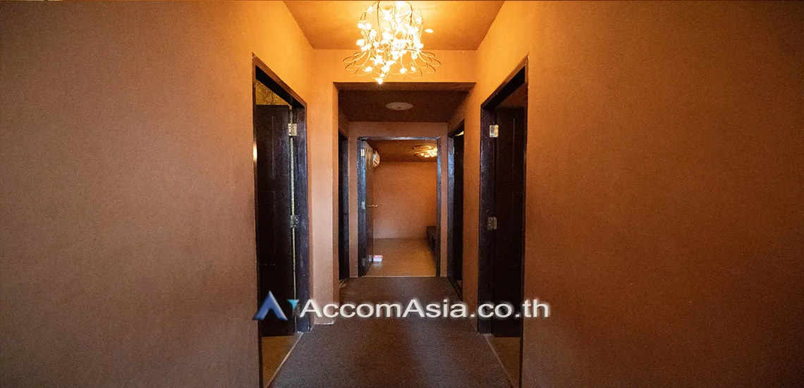 15  10 br House For Rent in Sukhumvit ,Bangkok BTS Phrom Phong AA29769
