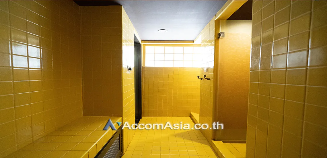 8  10 br House For Rent in Sukhumvit ,Bangkok BTS Phrom Phong AA29769