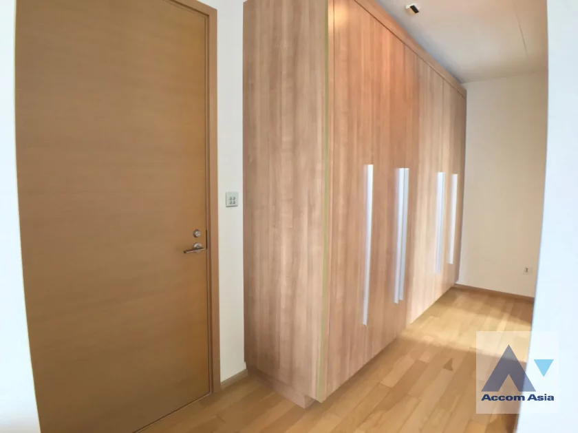 10  2 br Condominium for rent and sale in Ploenchit ,Bangkok BTS Ploenchit - MRT Lumphini at Prive by Sansiri AA29773